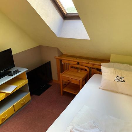 Hotel Mythos Oranienburg Buitenkant foto